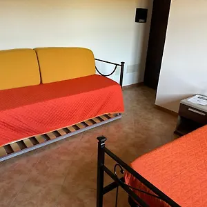 Alloggio per agriturismo La Fillirea Sant' Antonio di Santadi